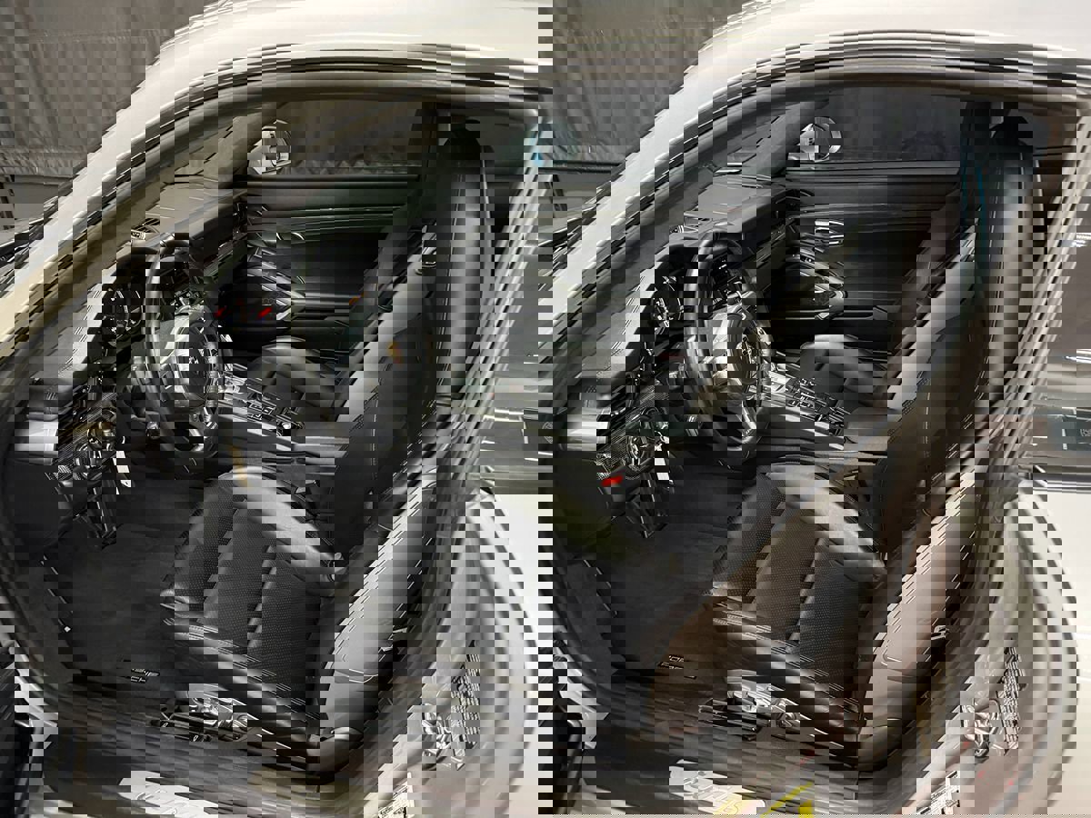 Used 2014 Porsche 911 Turbo image 14