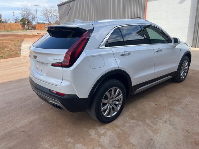 Used 2020 Cadillac XT4 Premium Luxury w/ Technology Package image 4