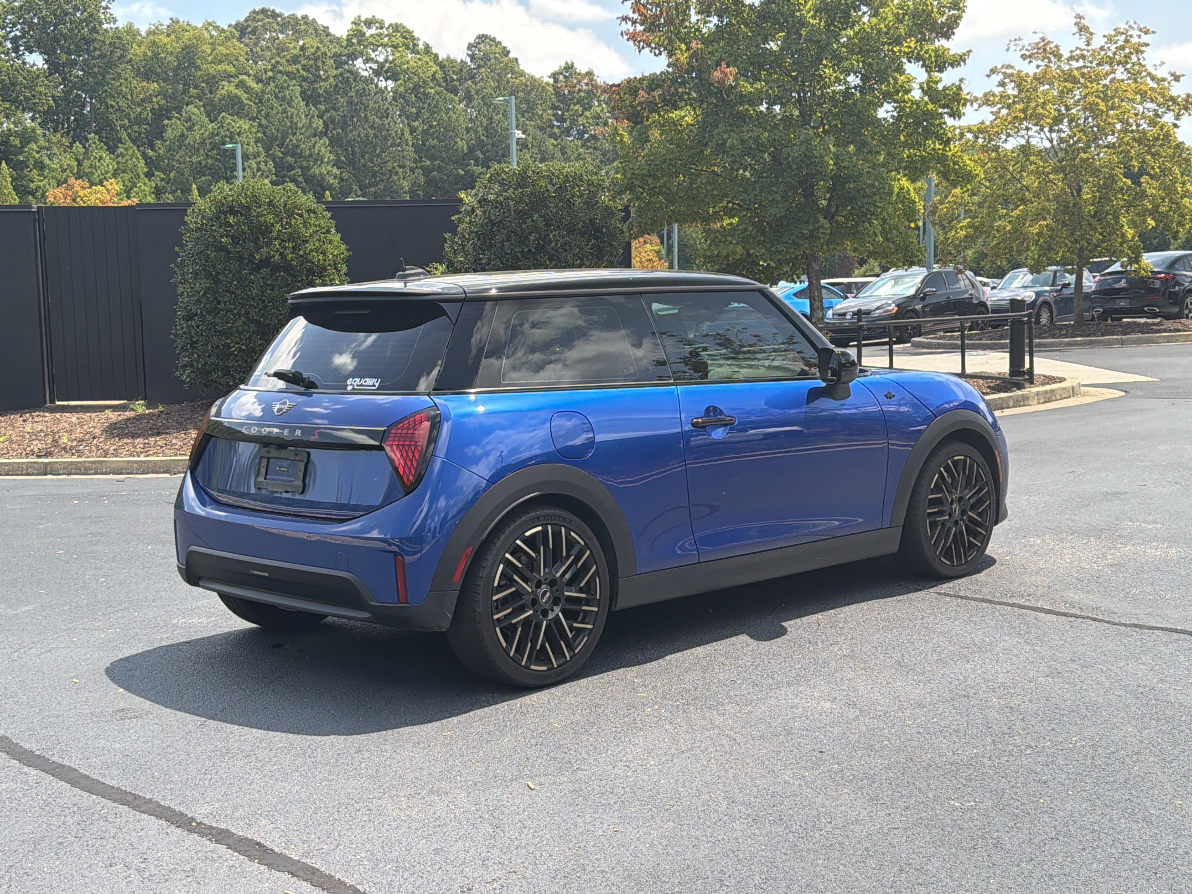 Certified 2025 MINI Cooper S FWD image 3