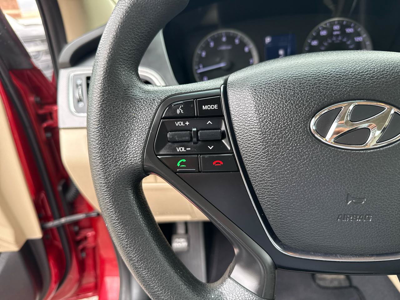 Used 2017 Hyundai Sonata SE FWD image 16
