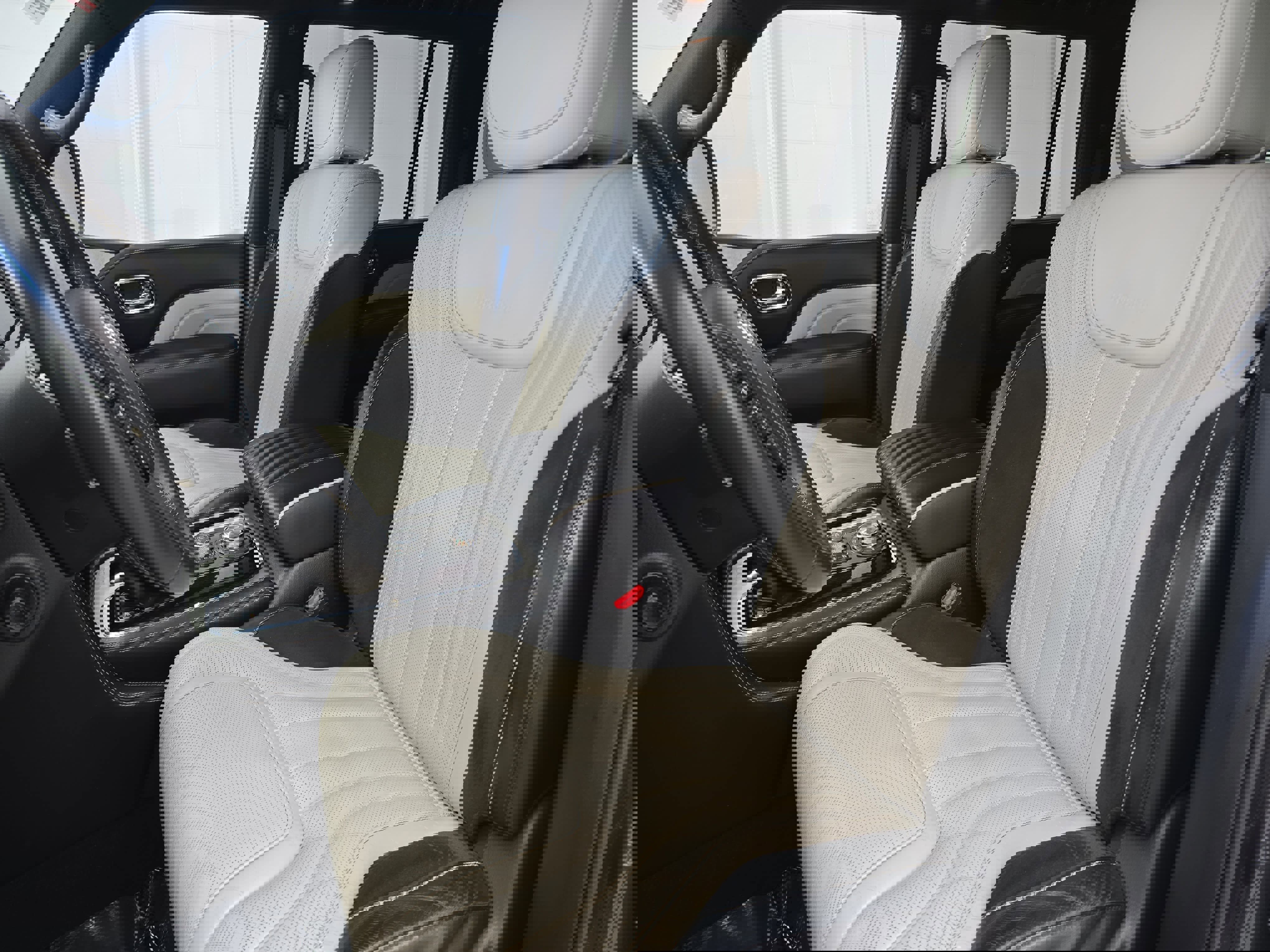 Used 2020 INFINITI QX80 Limited w/ All-Season Package image 15