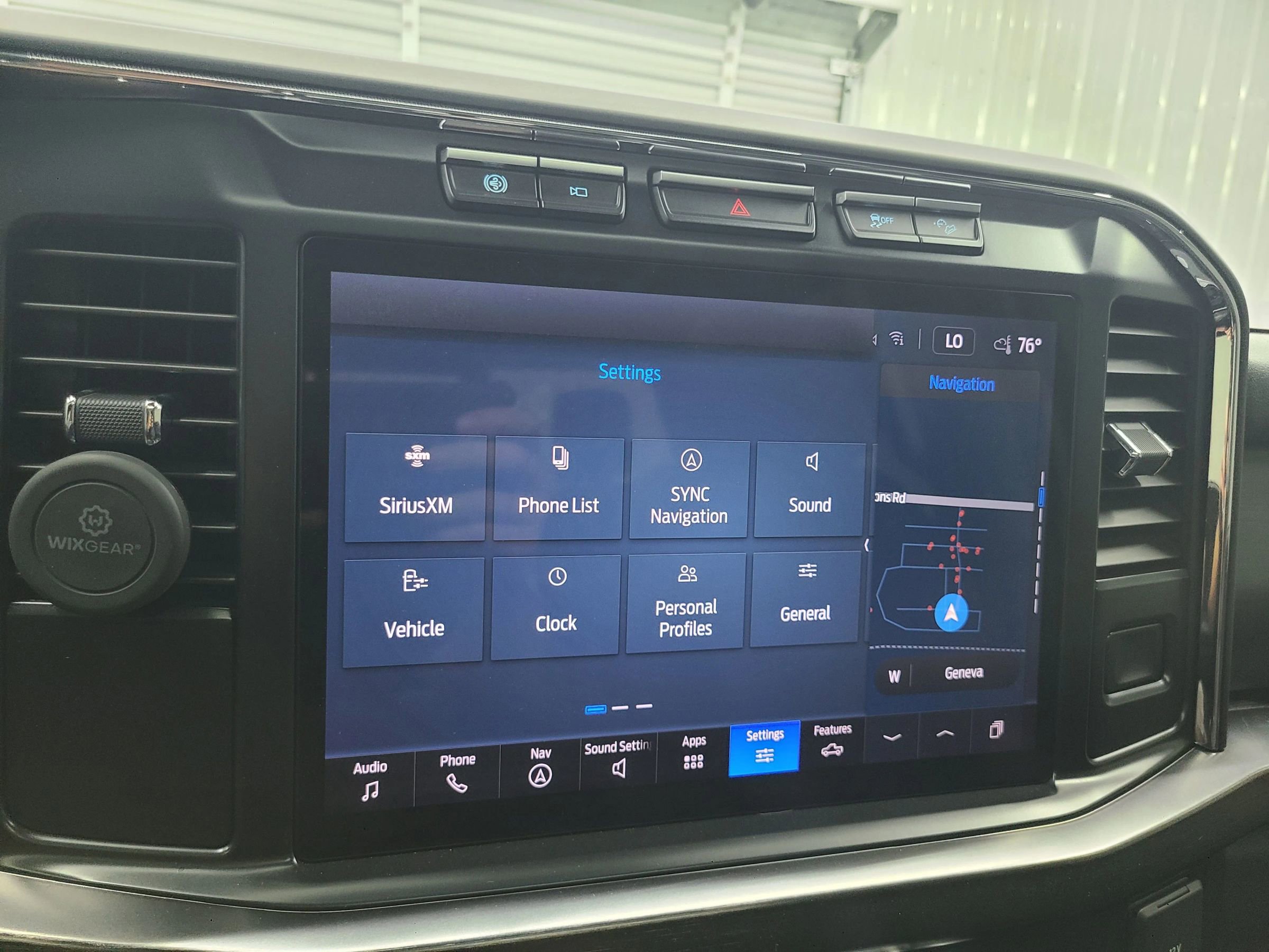 Used 2024 Ford F250 Lariat w/ Sport Appearance Package image 32