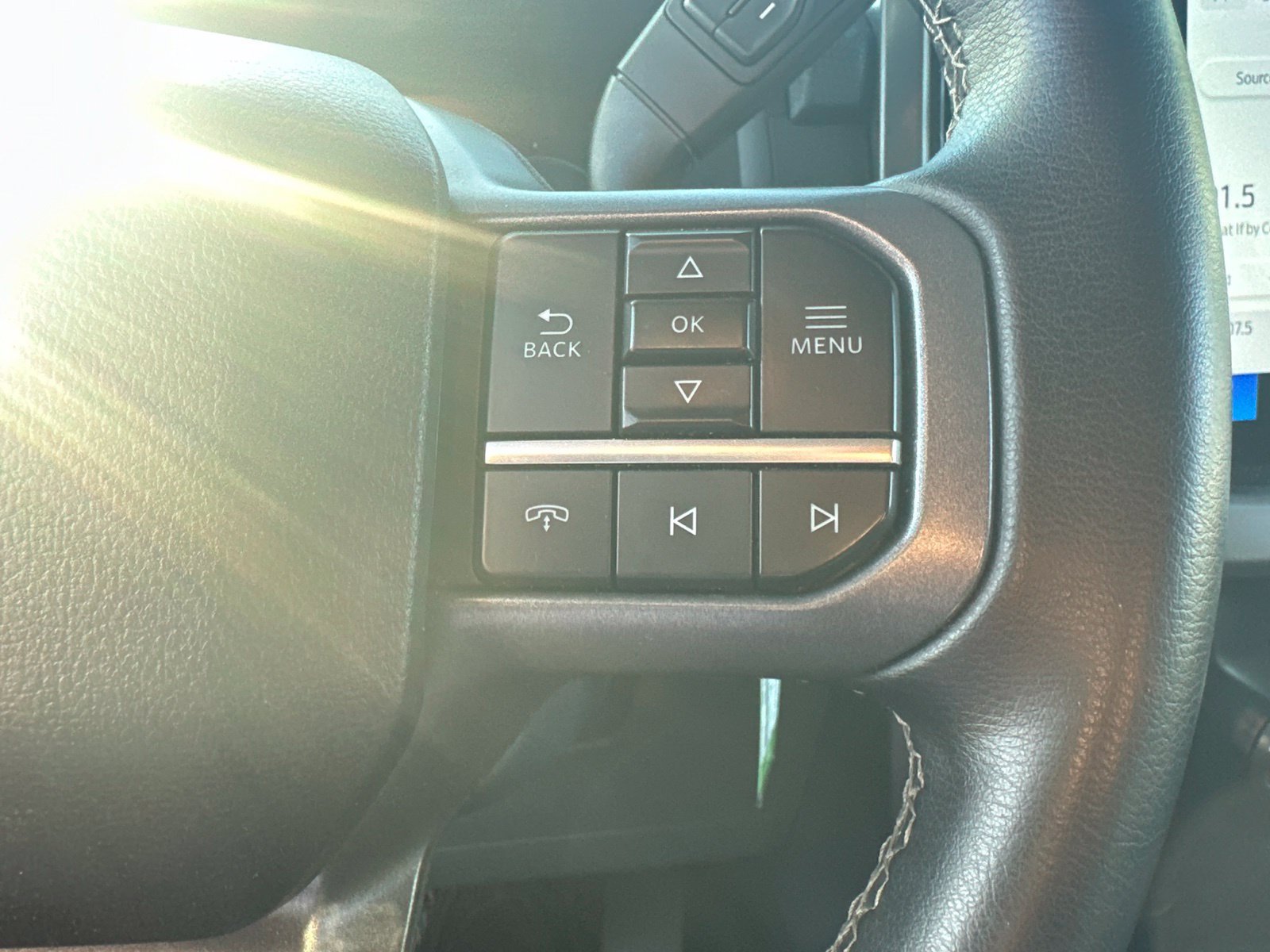 Used 2025 Ford F150 XLT w/ Equipment Group 301A Standard AWD/4WD image 18