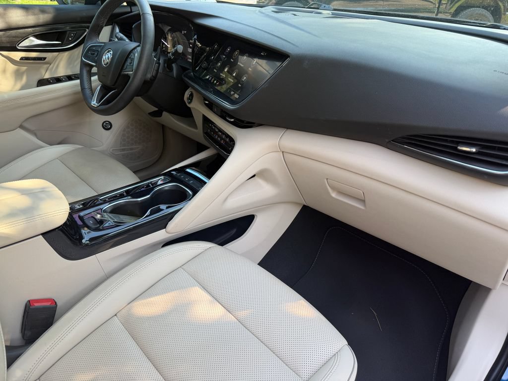 Used 2023 Buick Envision Essence AWD/4WD image 10