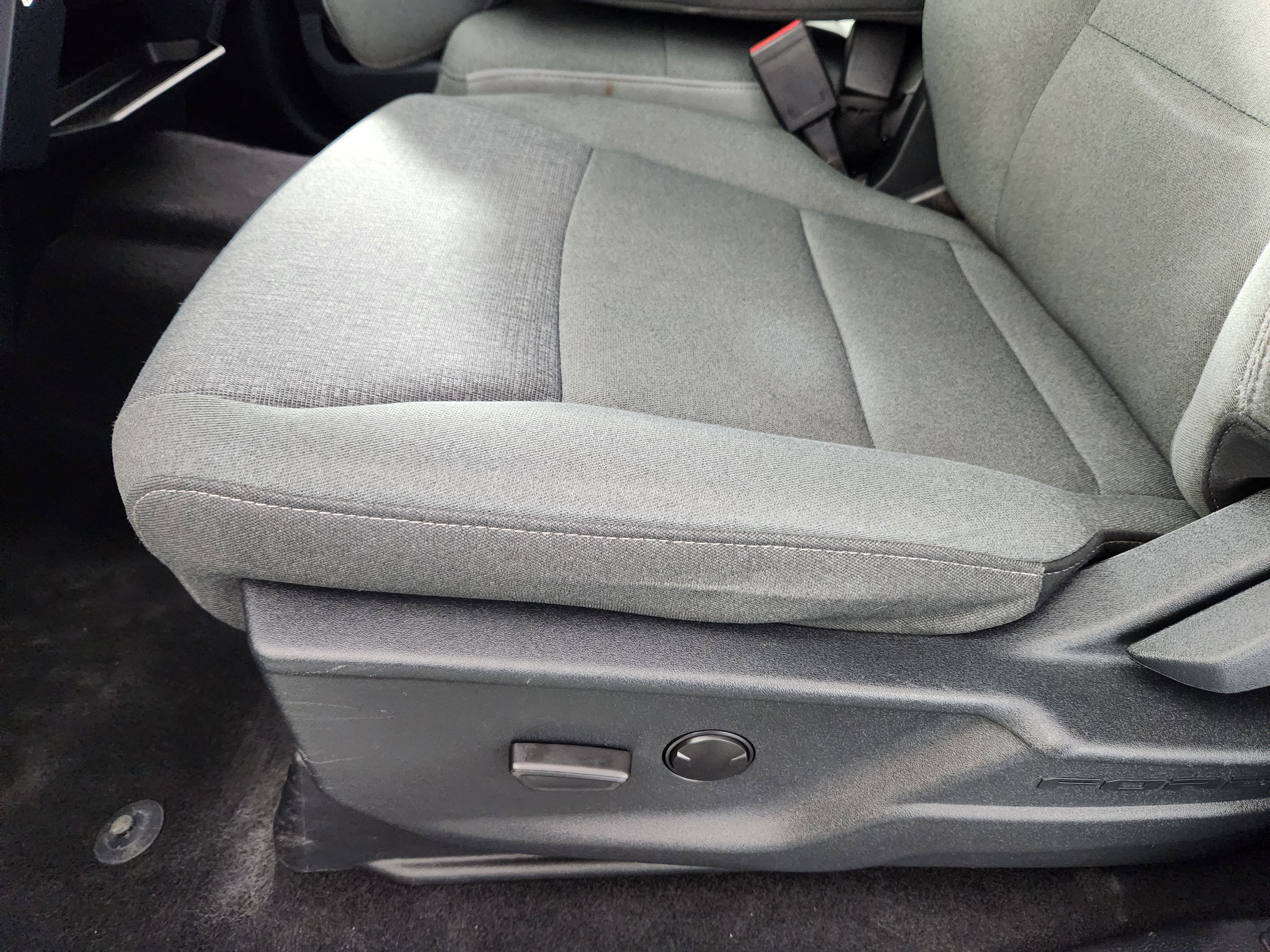 Used 2024 Ford F150 XLT image 12