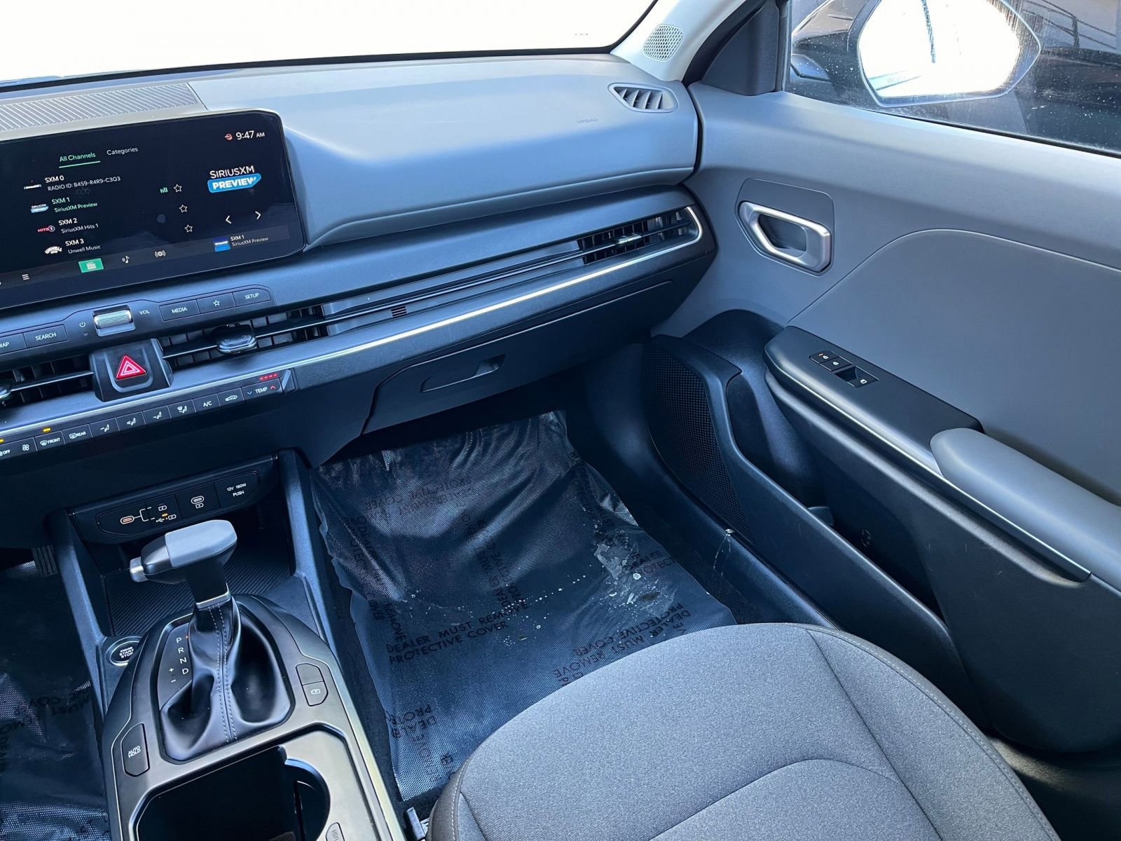 Used 2025 Kia K4 LXS image 34