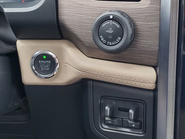 Used 2023 Ford Expedition Limited image 26