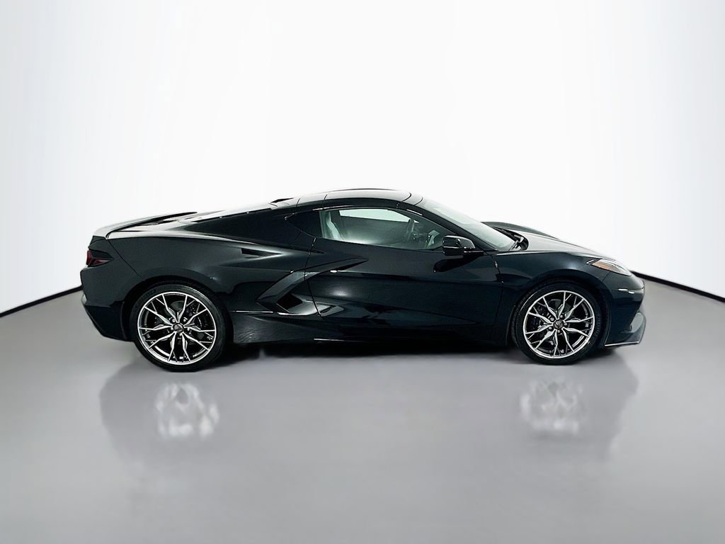 Used 2026 Chevrolet Corvette Stingray Coupe w/ 1LT image 8