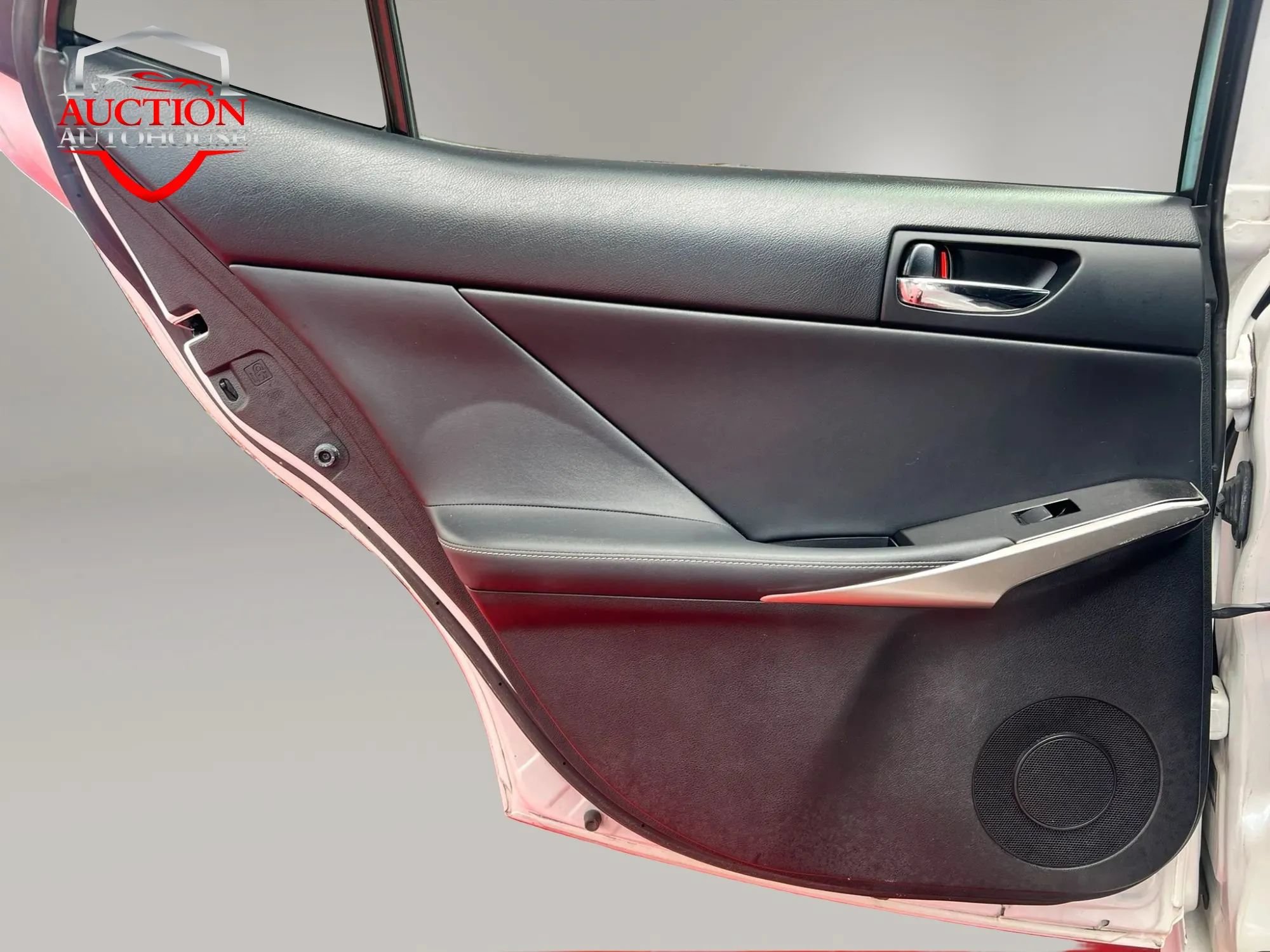 Used 2016 Lexus IS 200t RWD image 23