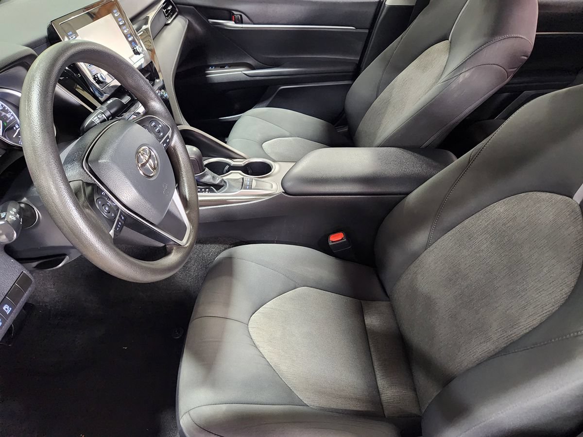Used 2023 Toyota Camry LE FWD image 29