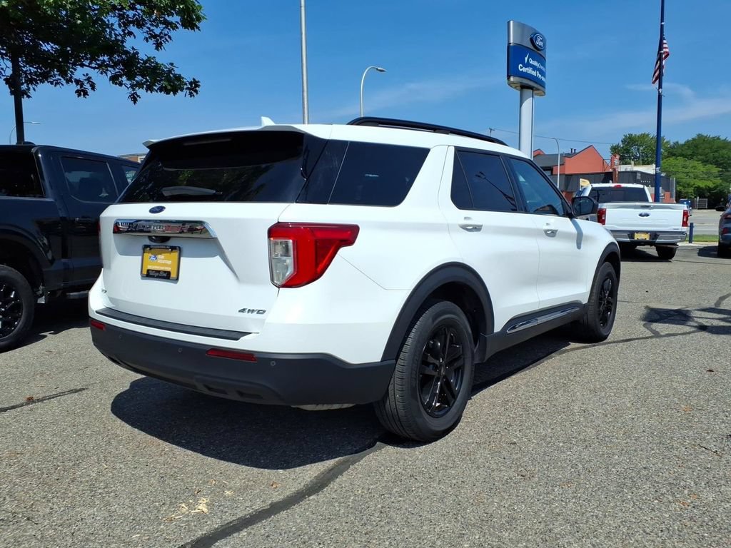 Certified 2023 Ford Explorer XLT AWD/4WD image 6