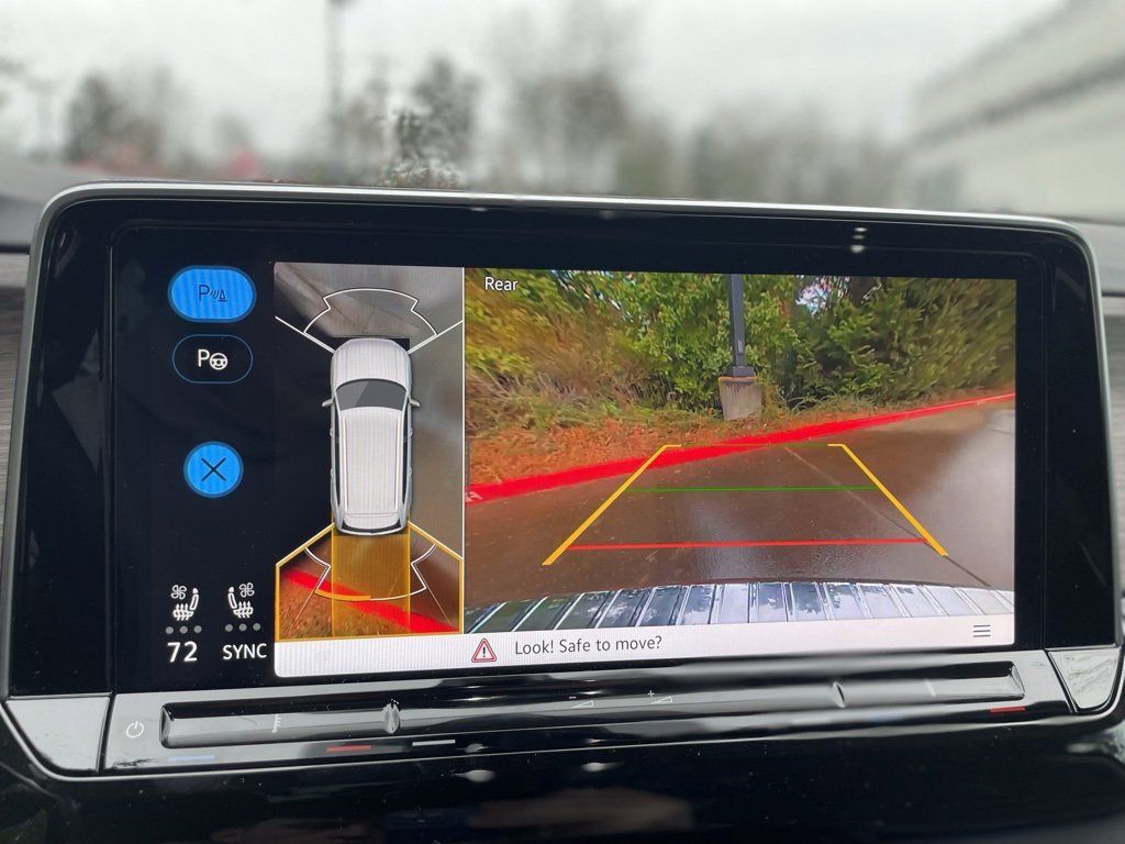 Used 2025 Volkswagen Atlas SEL Premium R-Line image 15