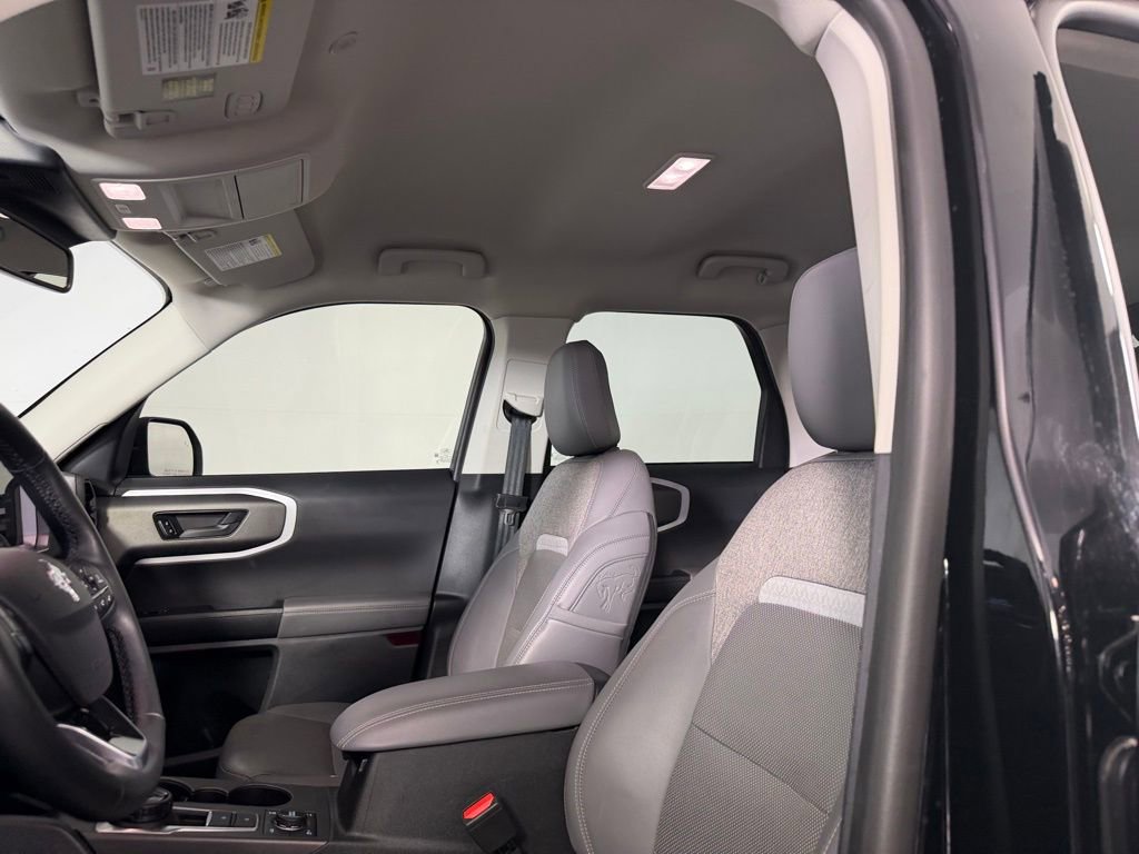 Used 2025 Ford Bronco Sport Badlands image 24