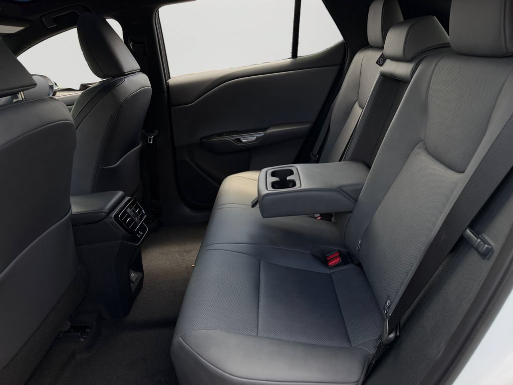 New 2026 Lexus RZ 450e AWD image 8