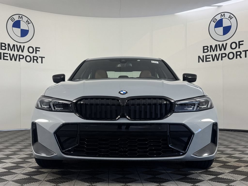 New 2026 BMW 330i xDrive Sedan w/ M Sport Package AWD/4WD image 4