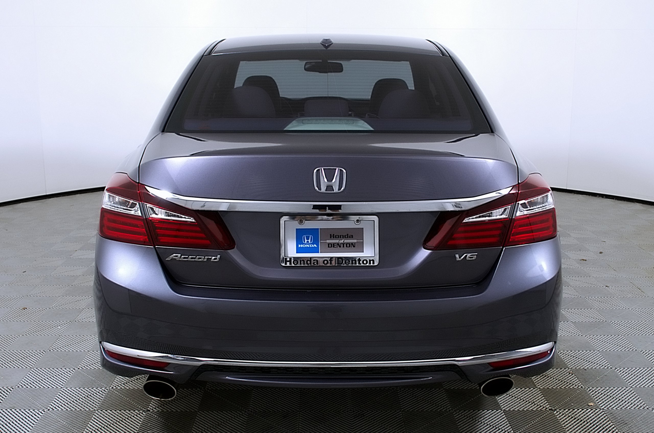 Used 2016 Honda Accord EX-L image 8