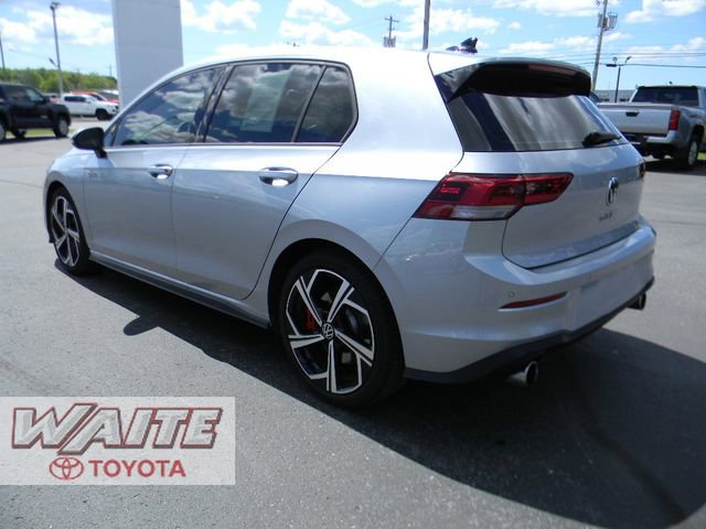 Used 2025 Volkswagen GTI SE FWD image 4