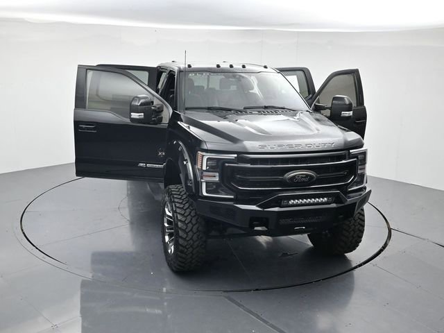 Used 2022 Ford F250 Lariat w/ Black Appearance Package image 47