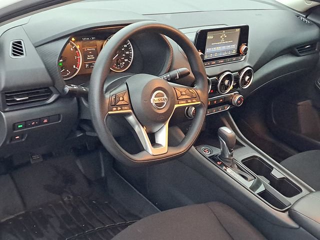 Used 2022 Nissan Sentra S image 6