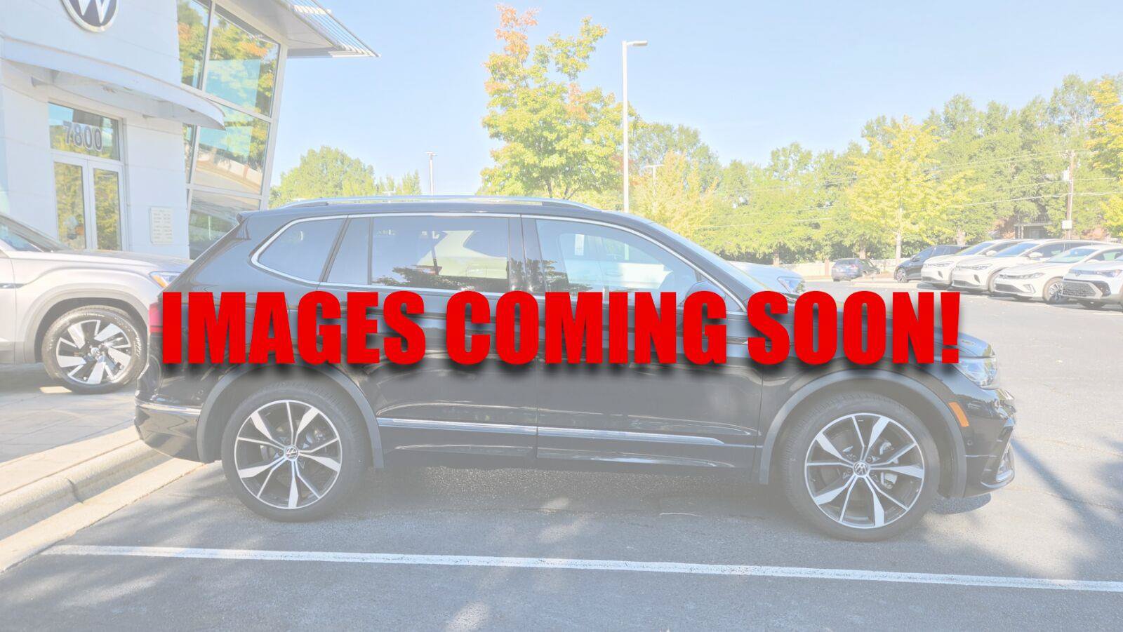 Used 2024 Volkswagen Tiguan SEL R-Line