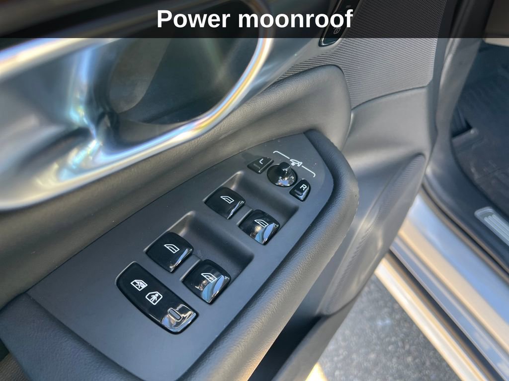 Used 2024 Volvo XC90 B5 Plus image 15