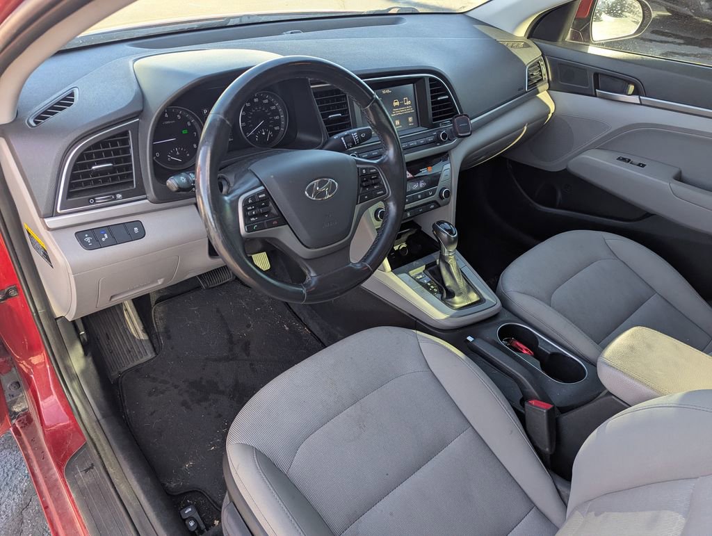Used 2017 Hyundai Elantra SE w/ SE A/T Tech Package 03 image 24