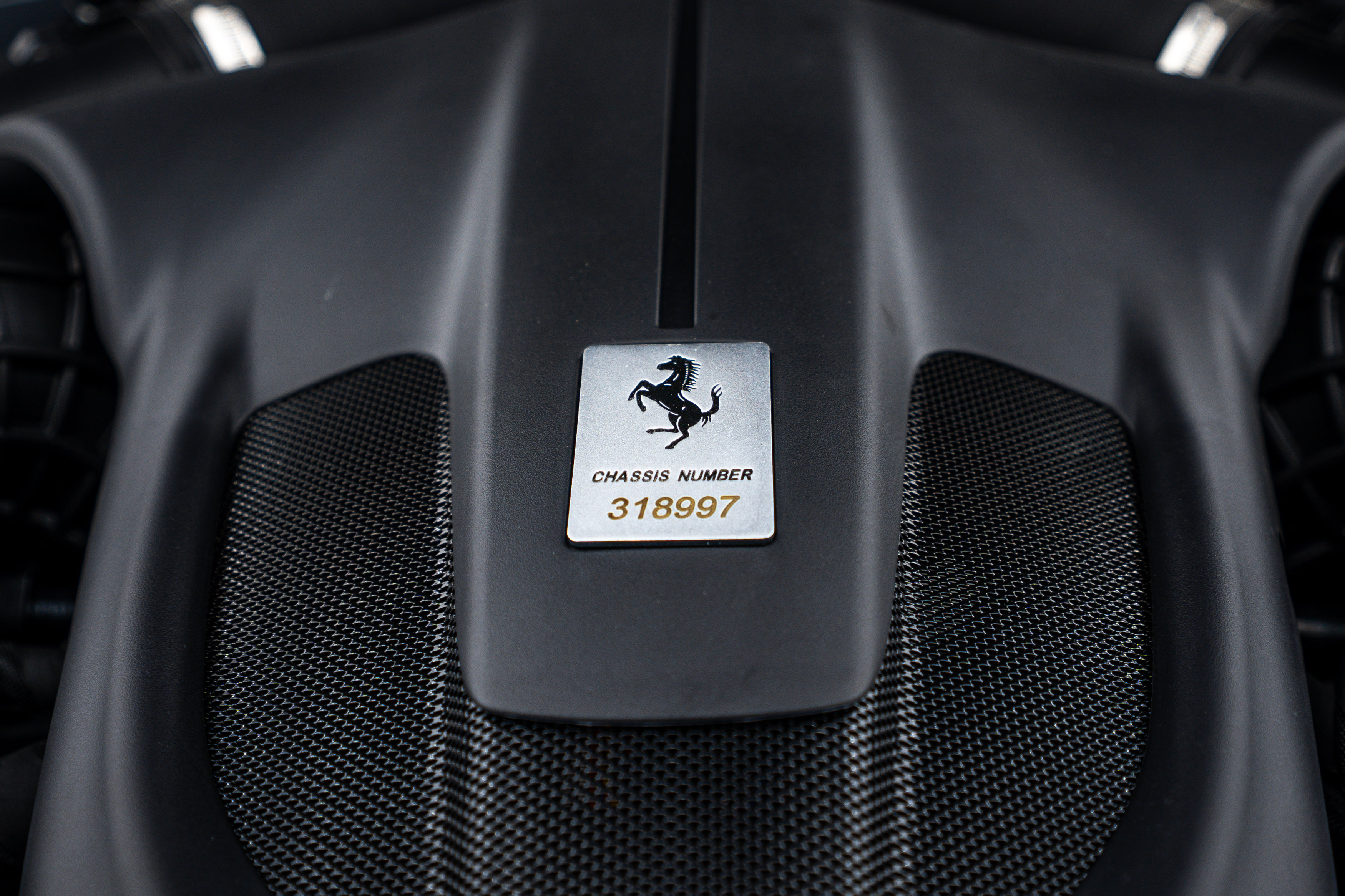 Used 2025 Ferrari Roma Spider image 29