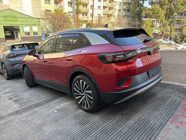 Used 2023 Volkswagen ID.4 Pro S Plus image 3