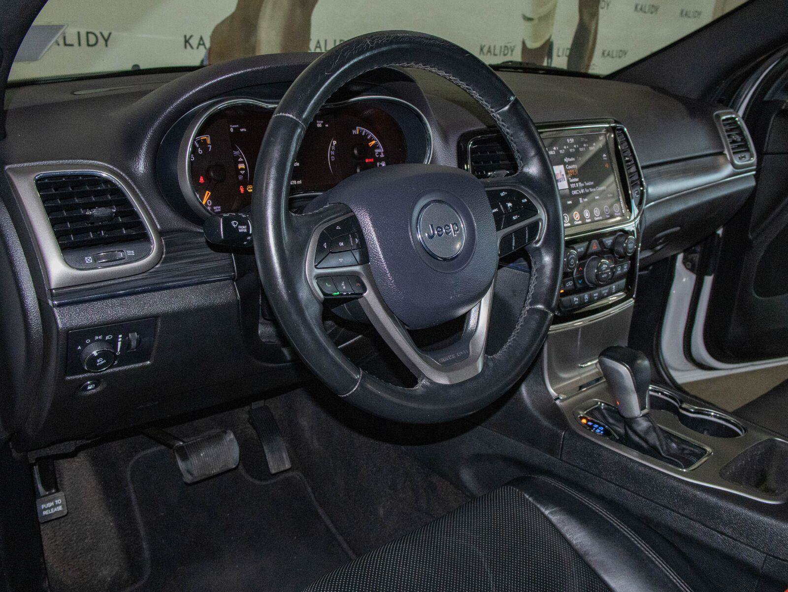 Used 2019 Jeep Grand Cherokee Limited w/ Luxury Group II RWD image 6