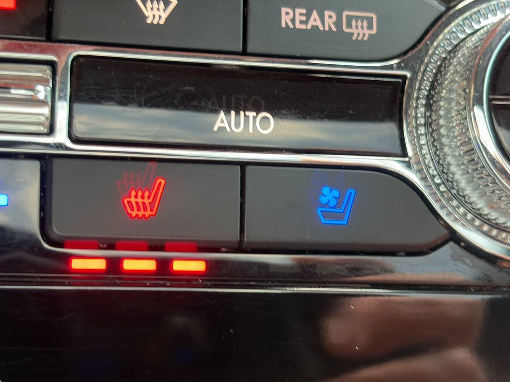 Used 2023 Lincoln Navigator L Reserve AWD/4WD image 31