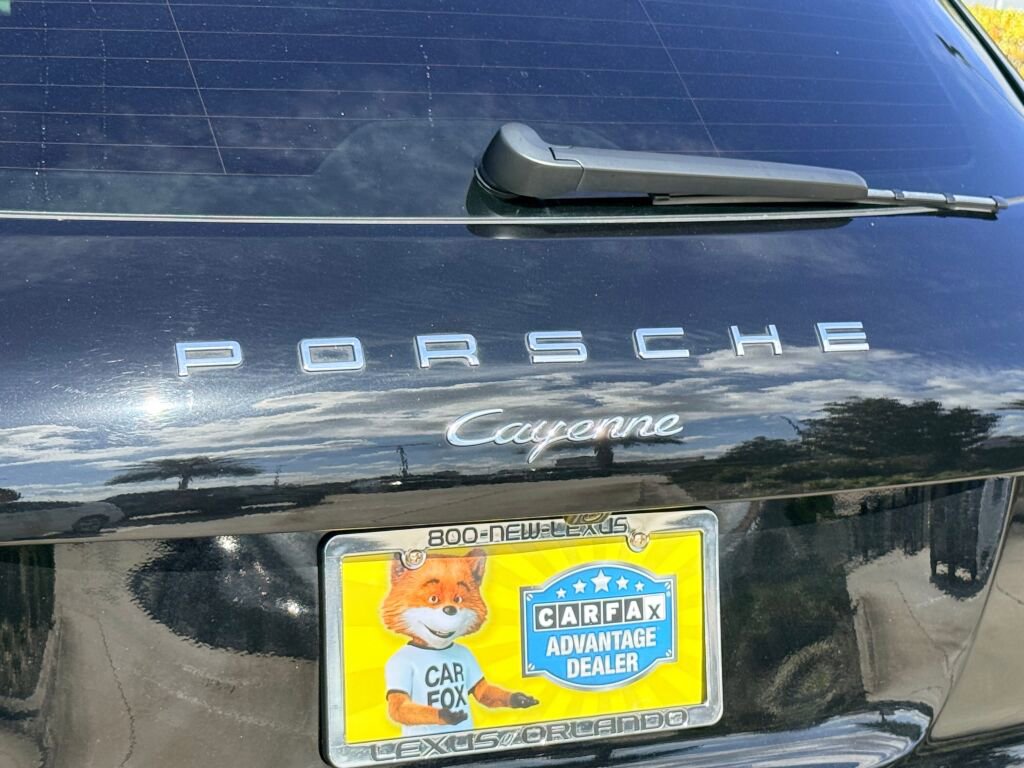 Used 2016 Porsche Cayenne image 11