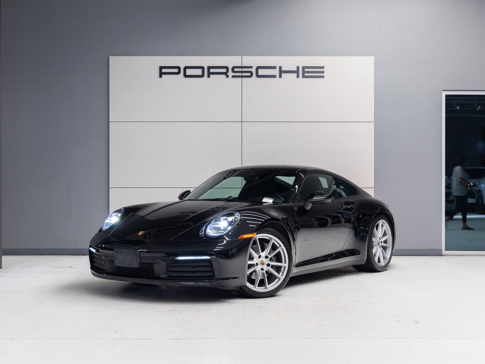 Certified 2020 Porsche 911 Carrera RWD image 1