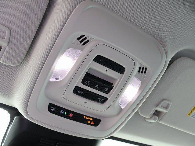 New 2025 Buick Envision Sport Touring image 36