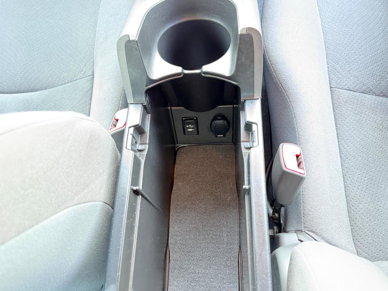 Used 2013 Toyota Prius Two image 49