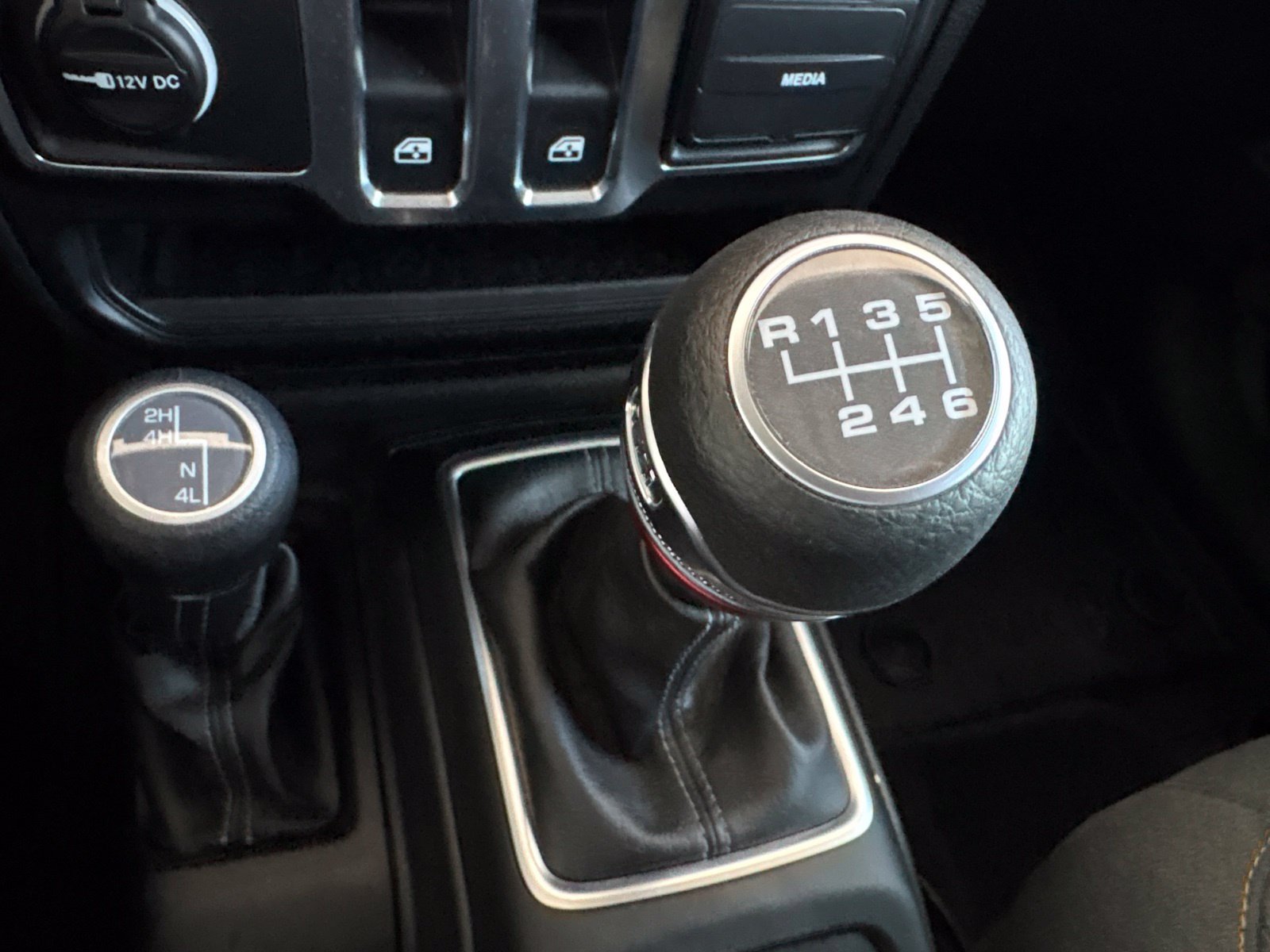 Used 2026 Jeep Wrangler Sport AWD/4WD image 24