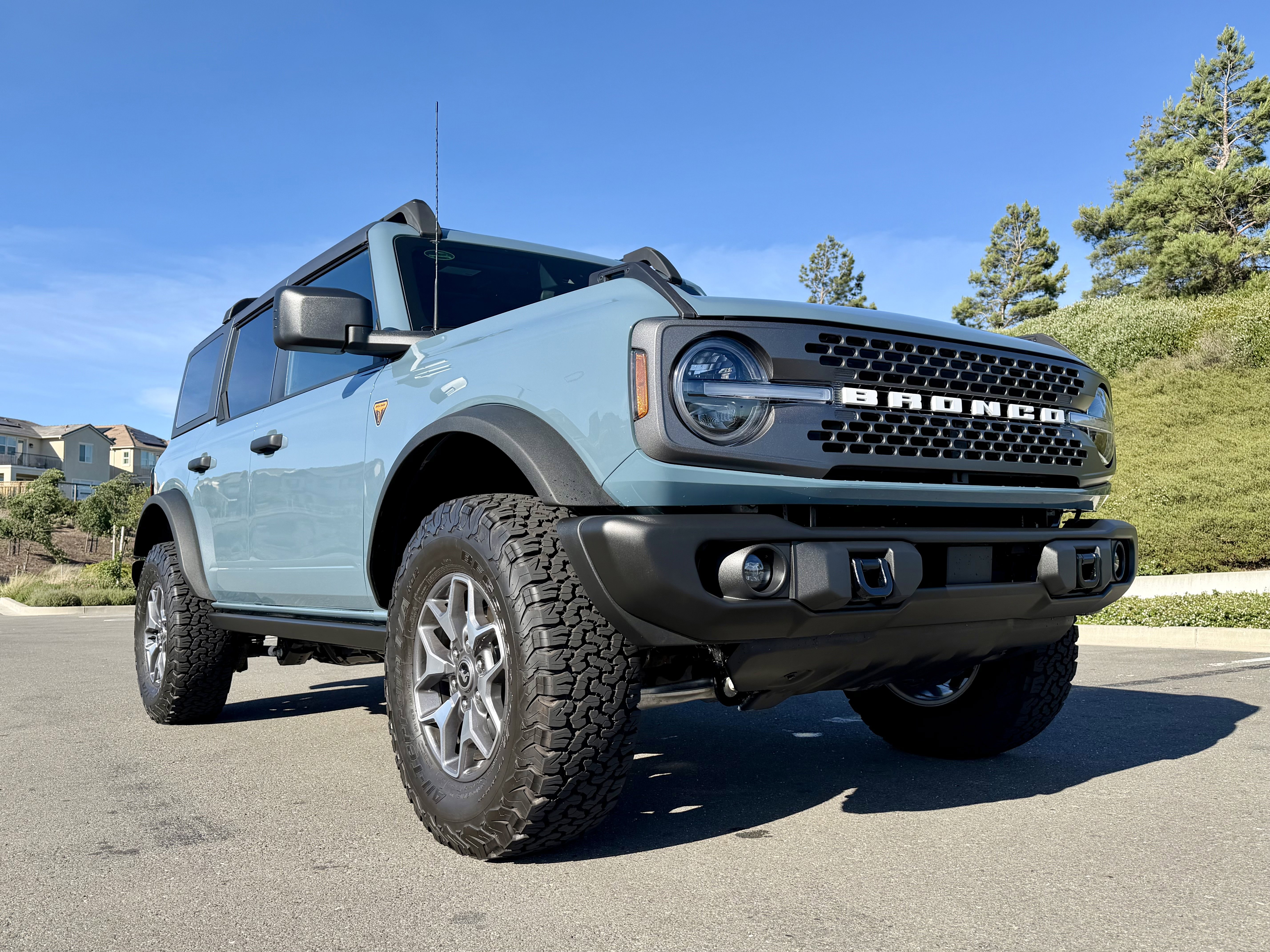 Used 2022 Ford Bronco Badlands image 8