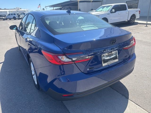 Used 2026 Toyota Camry LE image 3