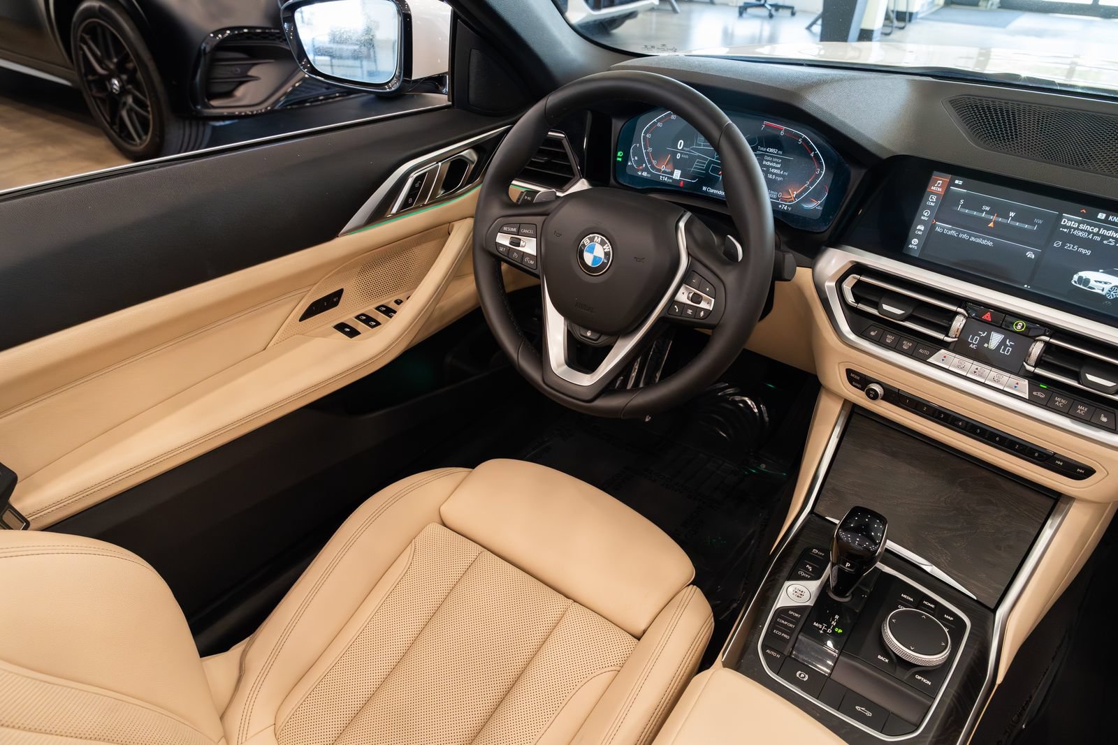 Used 2022 BMW 430i xDrive Convertible w/ Convenience Package AWD/4WD image 14