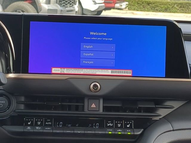 New 2026 Toyota Crown Signia image 18