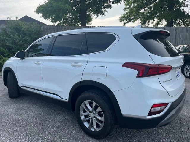 Used 2019 Hyundai Santa Fe SEL FWD image 4