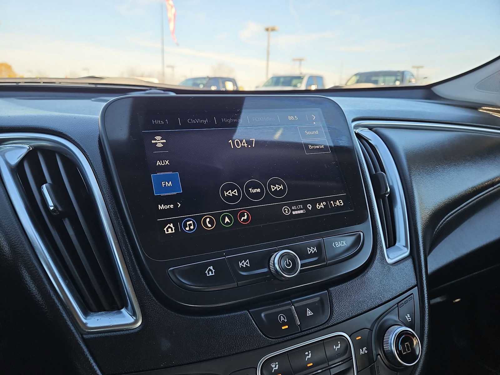 Certified 2024 Chevrolet Malibu LT image 30