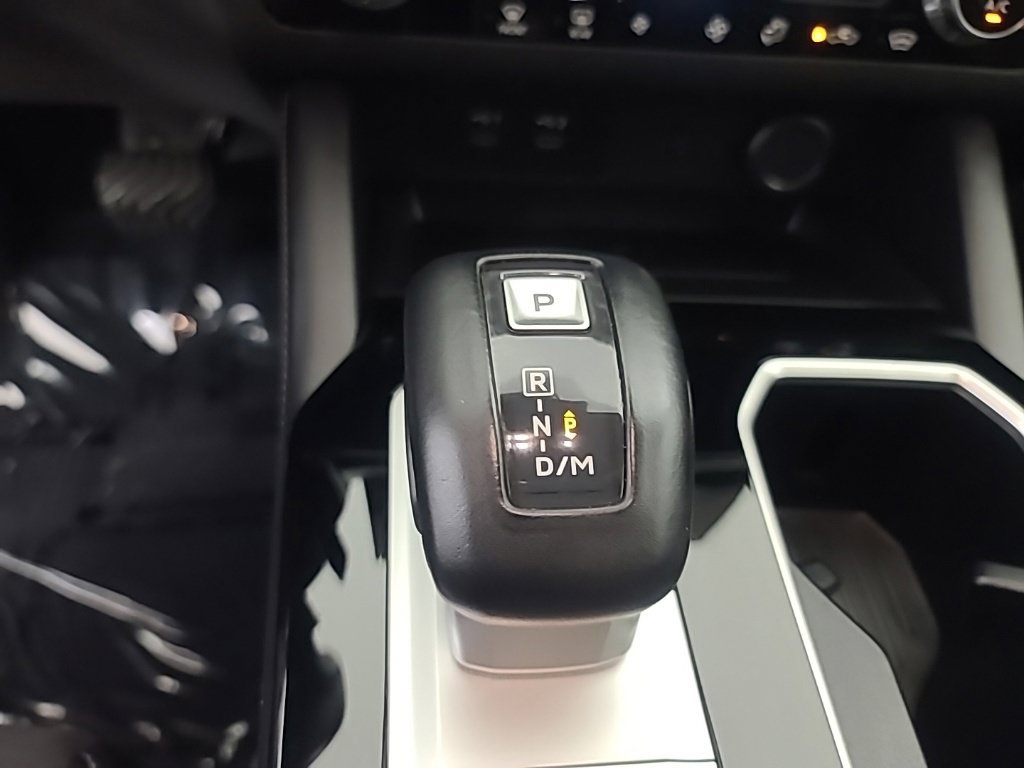 Used 2025 Mitsubishi Outlander SE AWD/4WD image 38