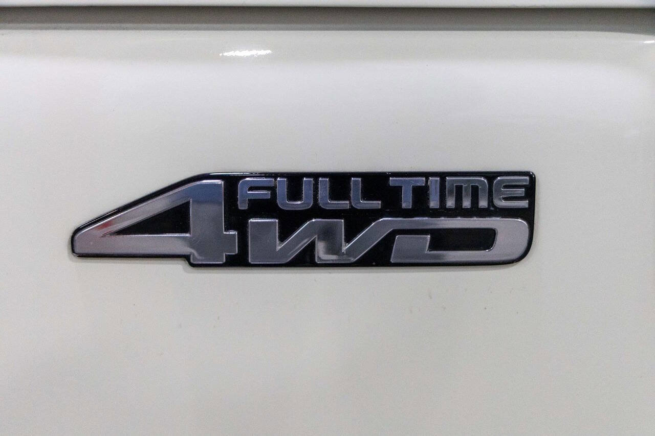 Used 1993 Toyota Land Cruiser image 21