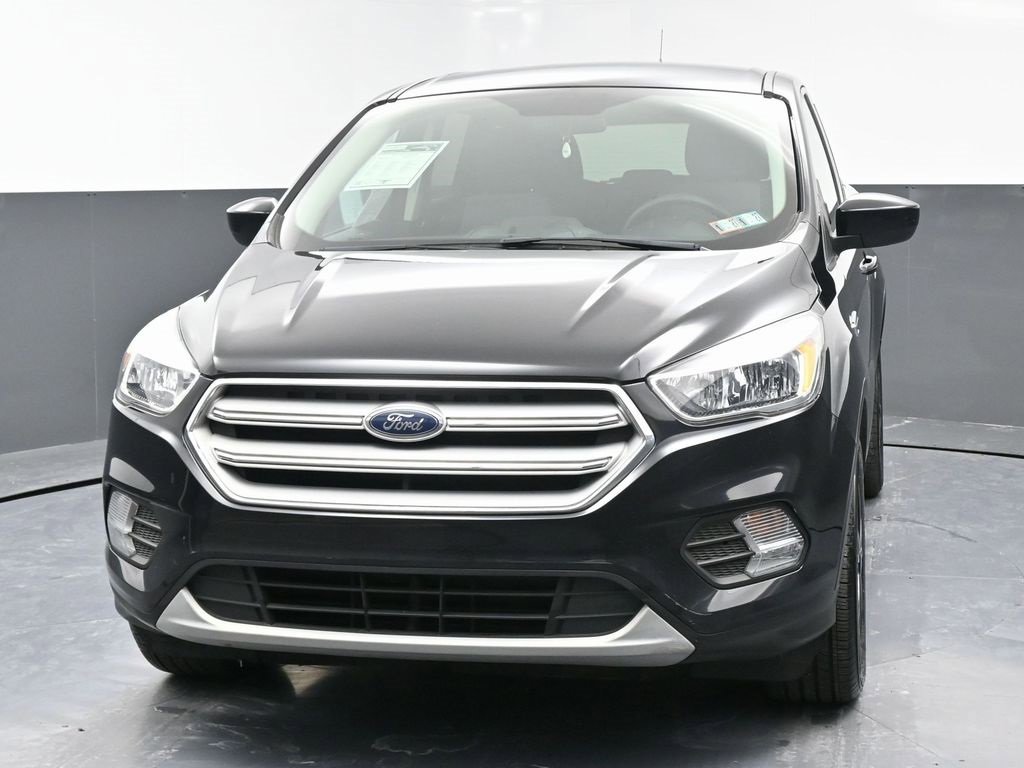 Used 2019 Ford Escape SE image 5
