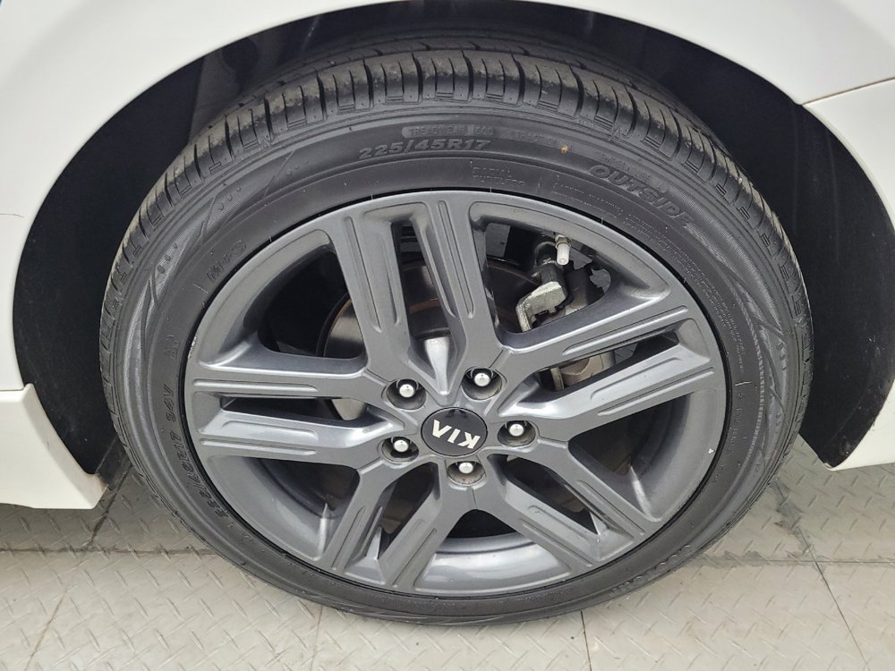 Used 2021 Kia Forte GT-Line w/ GT-Line Premium Package image 31