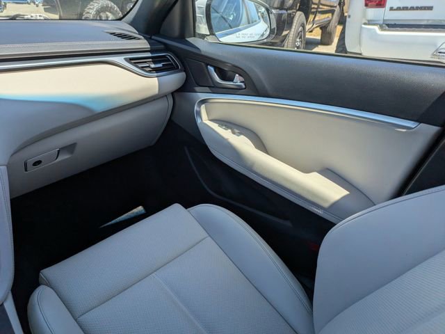 Used 2024 Genesis G70 2.5T AWD/4WD image 17