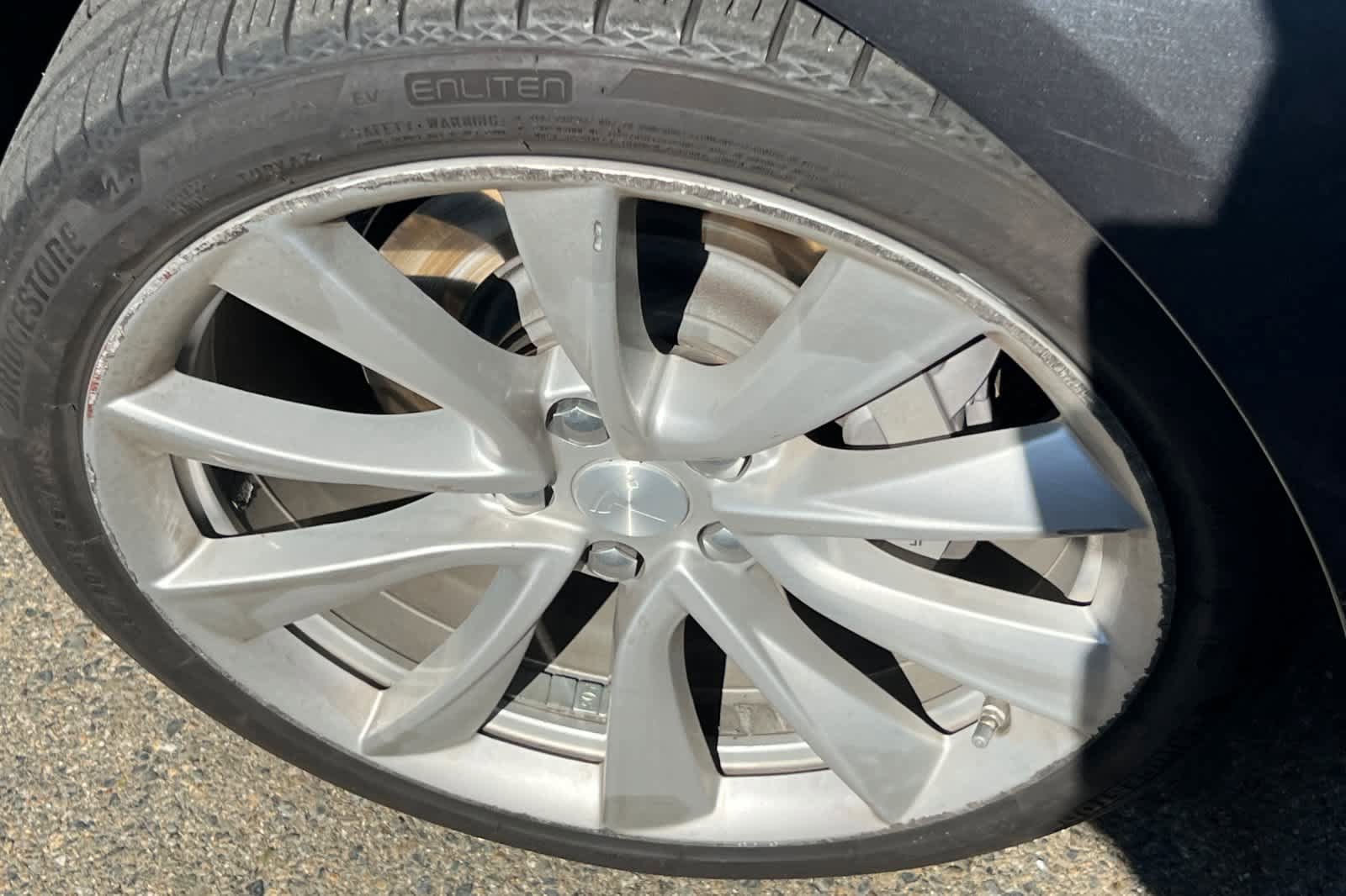 Used 2018 Tesla Model 3 Long Range RWD image 10