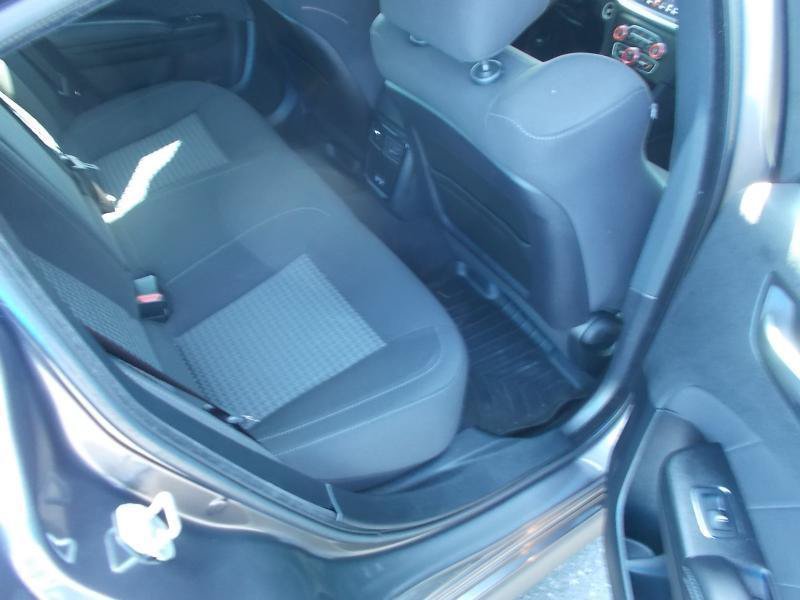 Used 2020 Dodge Charger R/T w/ Blacktop Package RWD image 23