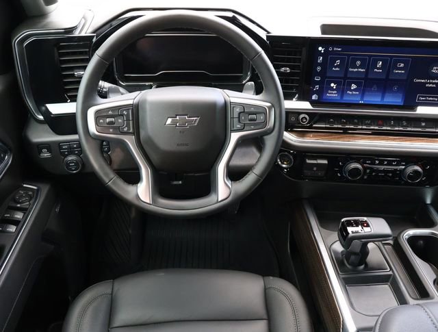 Used 2025 Chevrolet Silverado 1500 LT Trail Boss w/ LT Trail Boss Premium Package image 10