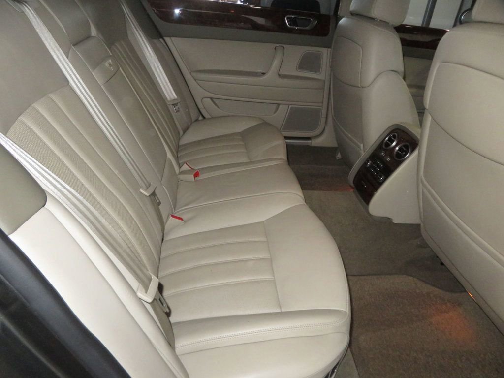 Used 2006 Bentley Flying Spur Flying Spur AWD/4WD image 27